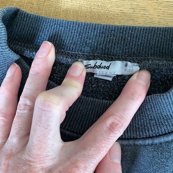 Subdued - Yosemite Sweatshirt in Dark Grey - Picture 5 of 8